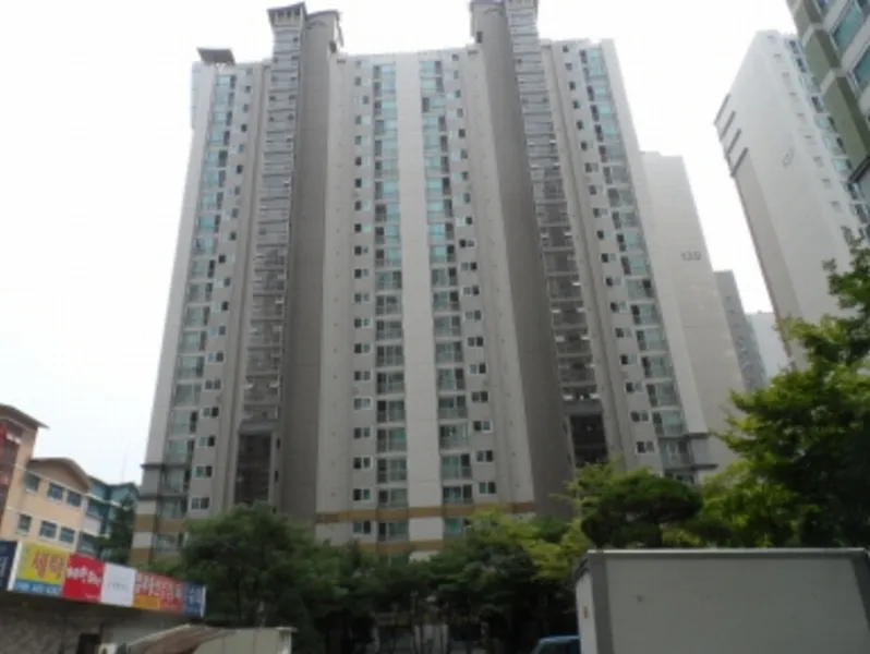 경기도 안양시 동안구 비산동 425 비산삼성레미안 138동 2층 201호 외 1필지