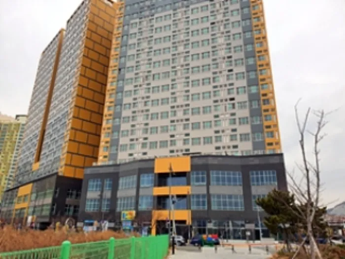 경남 창원시 진해구 용원동 1347-1, 7층704호 (용원동,다인로얄팰리스부산신항1차)