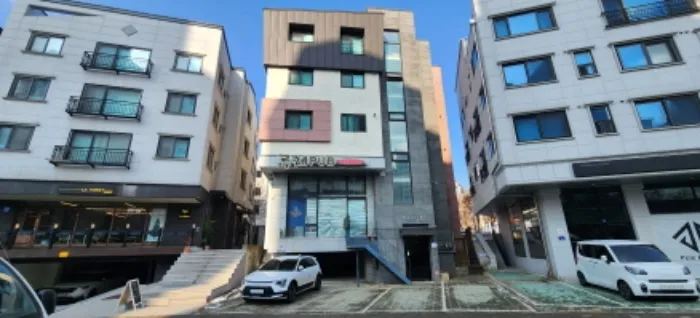 사진 2