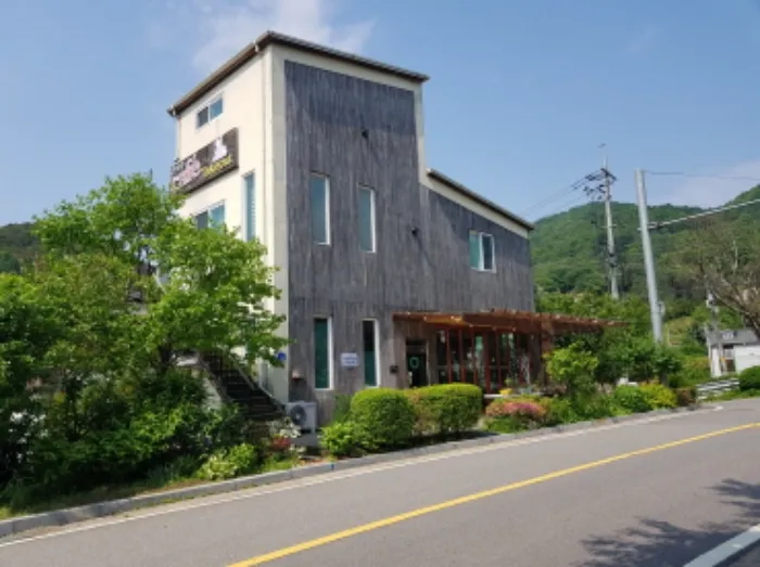 사진 2