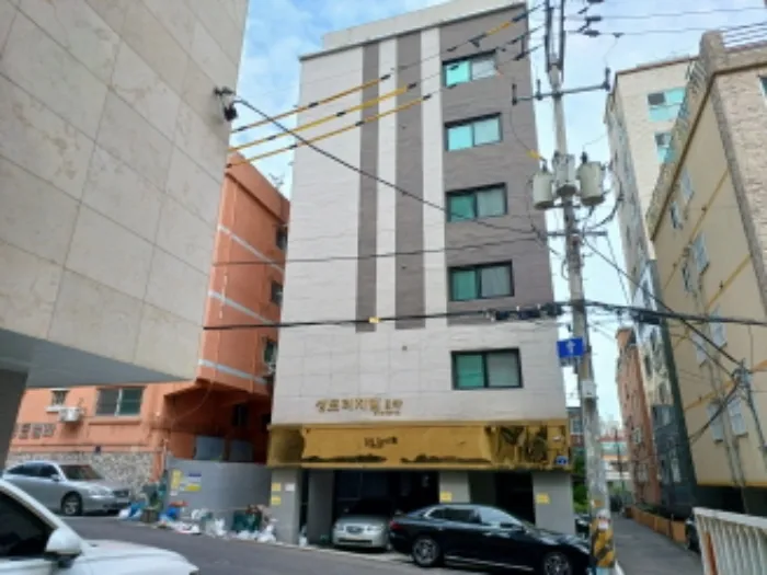 경기 부천시 소사구 송내동 560-22, 3층 303호 (송내동, 성도리치빌6차)